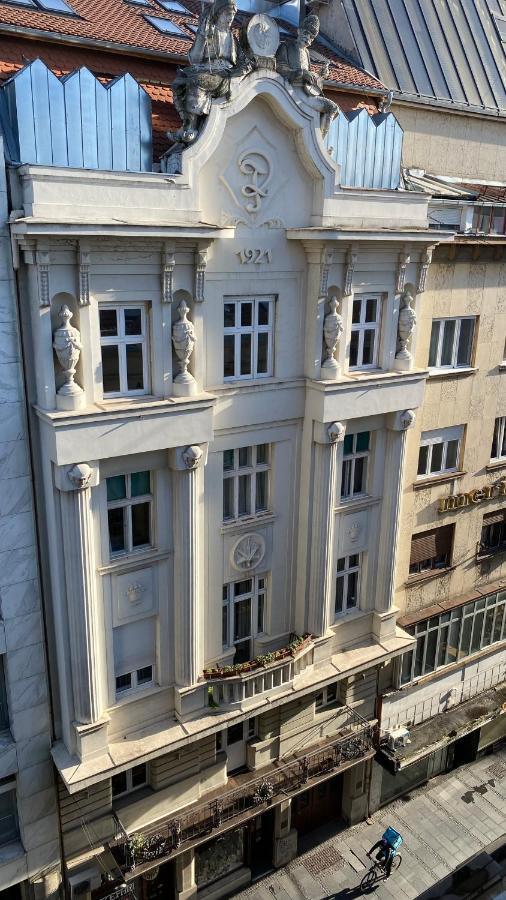 Dom Boutique Apartments - Old Town Belgrád Kültér fotó