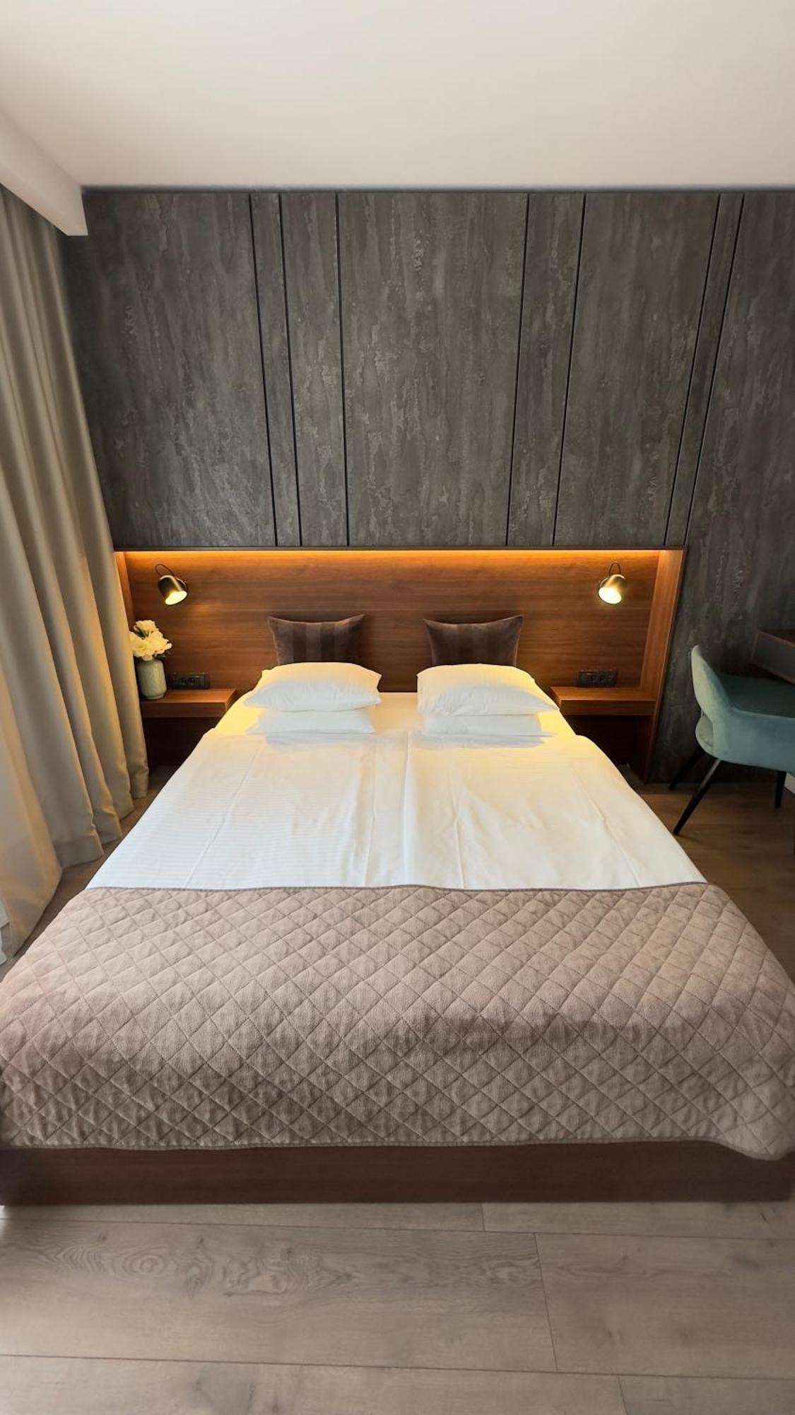 Dom Boutique Apartments - Old Town Belgrád Kültér fotó